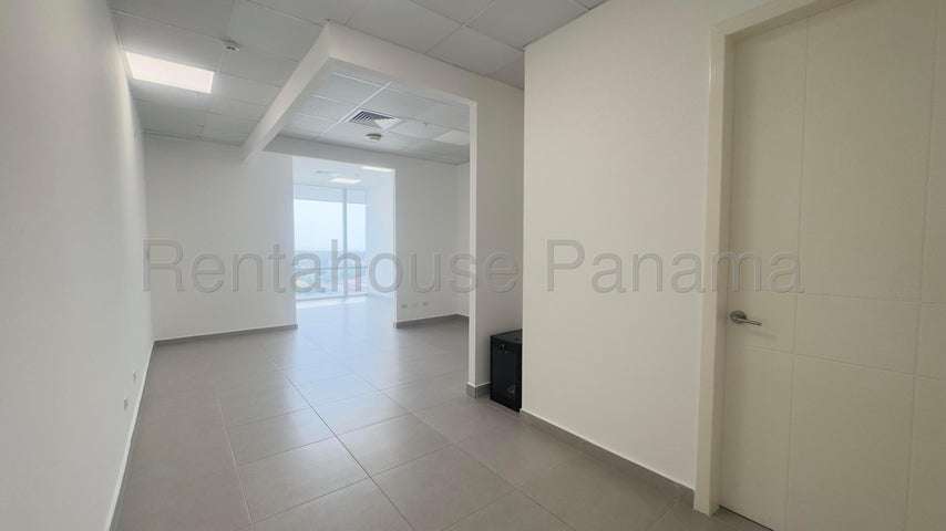 Oficina Comercial en Alquiler en Costa del Este  JG - Imagen 4