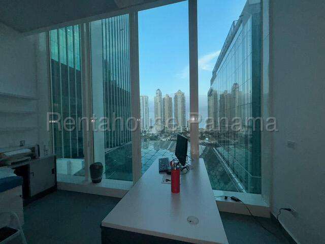 Venta de Consultorio en Punta Pacifica | Solo Cliente Directo LFC - Imagen 2