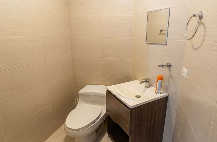Apartamento en Avenida Balboa I con Balcón y Vista al mar - Imagen 13