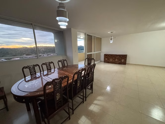 VENTA APARTAMENTO EL DORADO PH PLAZA DORADA