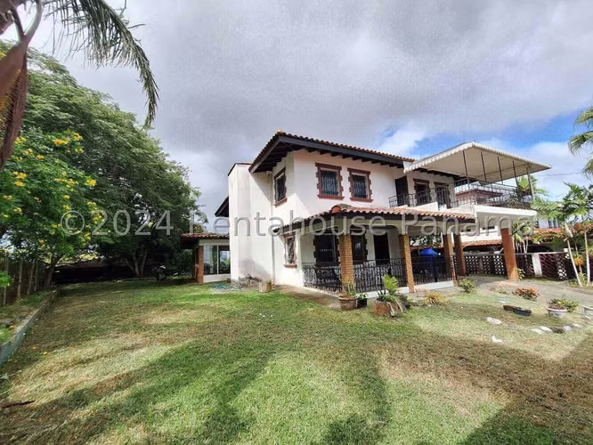 ALQUILER DE CASA EN EL DORADO  - Imagen 1