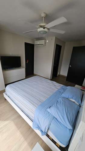 Apartamento en Altos de Golf I con balcon y excelente ubicacion - Imagen 10