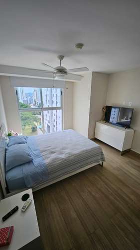 Apartamento en Altos de Golf I con balcon y excelente ubicacion - Imagen 9