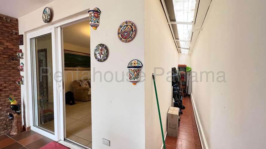 Venta de Casa en Brisas Del Golf BRISAS HEIGHTS NS