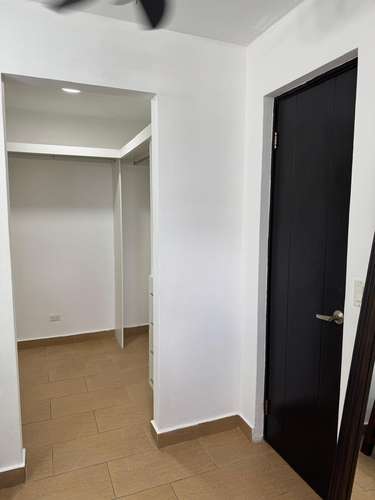 Apartamento en El Cangrejo I con amplios espacio y ubicación premium - Imagen 17