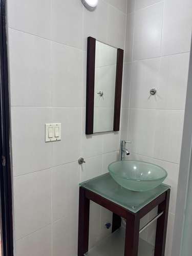 Apartamento en El Cangrejo I con amplios espacio y ubicación premium - Imagen 20