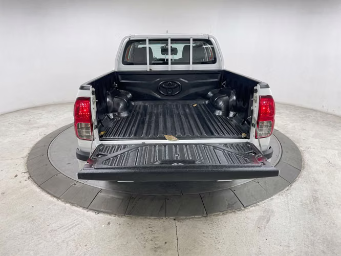 TOYOTA HILUX 2025 - AUTOMARKET - Imagen 4