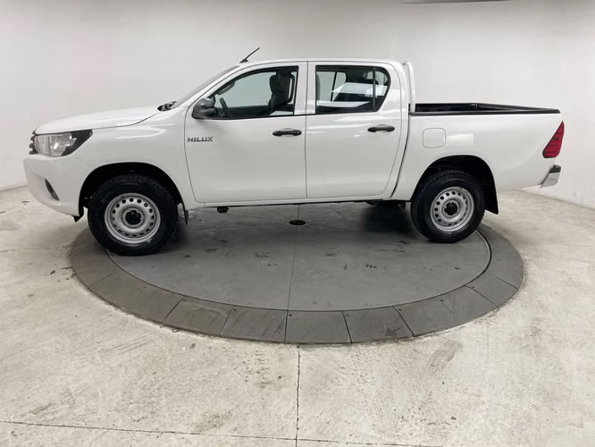 TOYOTA HILUX 2025 - AUTOMARKET - Imagen 2