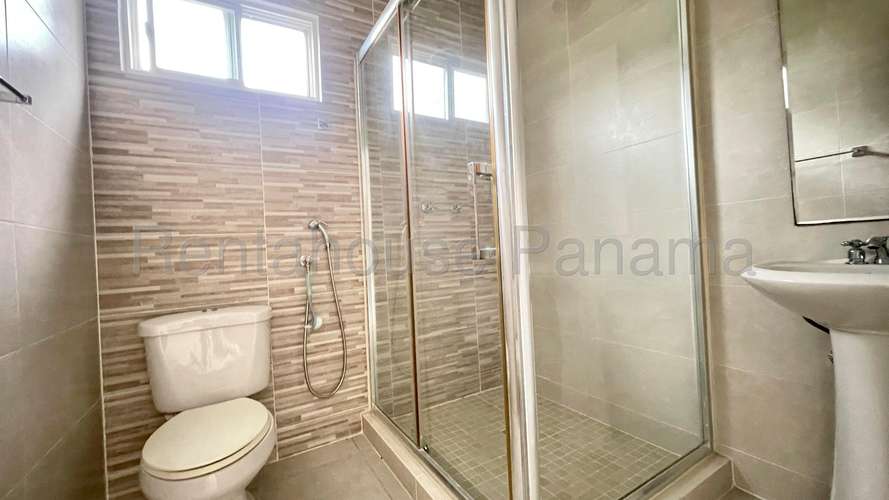 Venta de Casa en Brisas Del Golf Victoria Solo Cliente Directo MC