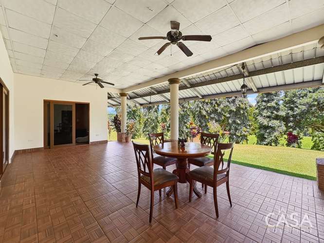 Casa de 4 Hab en Venta en San Pablo Viejo, Chiriquí conTerreno de 3,000 m² - cs id: 346294