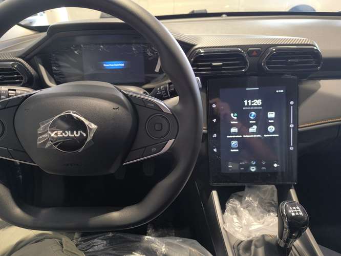 Se vende carro con menos de 3 meses de antigüedad 