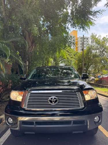 TOYOTA TUNDRA PLATINUM 2013 $15.900 - Imagen 2
