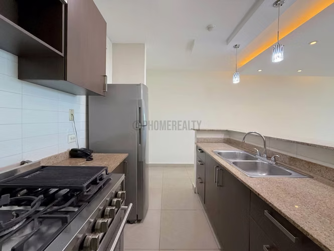Acogedor Apartamento en Alquiler en Punta Pacífica - Imagen 11