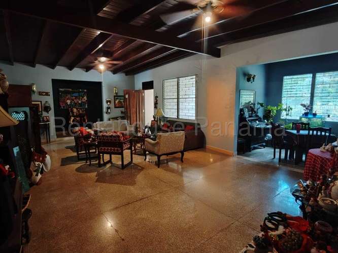 I4703GRR Venta de Casa en Las Cumbres 