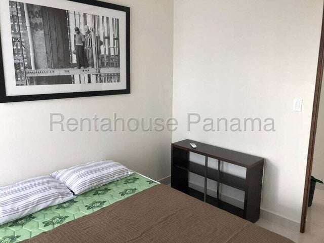 Alquiler de Apartamento en Obarrio 27LBR2878