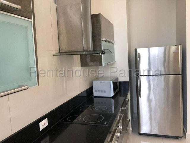 Alquiler de Apartamento en Obarrio 27LBR2878