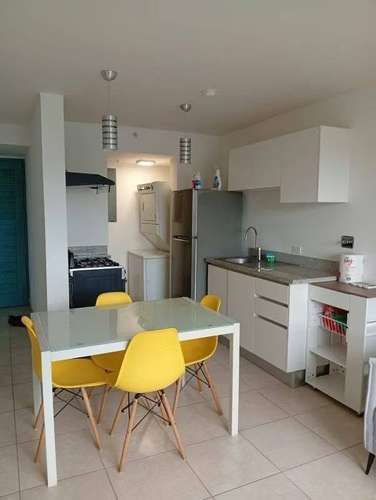 Apartamento Amoblado en Alquiler – Playa Caracol $850 mensual. 