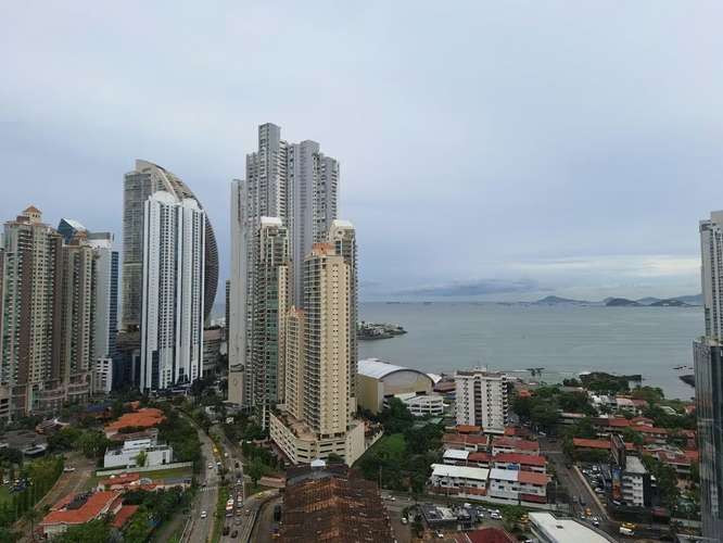 Apartamento en Punta Pacifica I con balcón y vista panorámica - Imagen 14