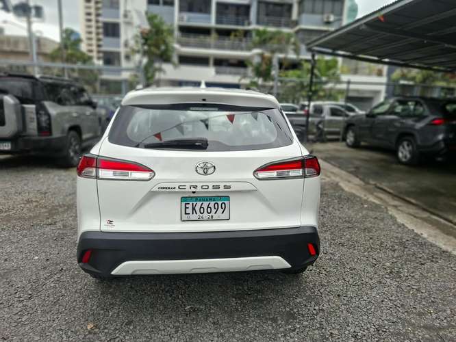 TOYOTA COROLLA CROSS 2024 - Imagen 5