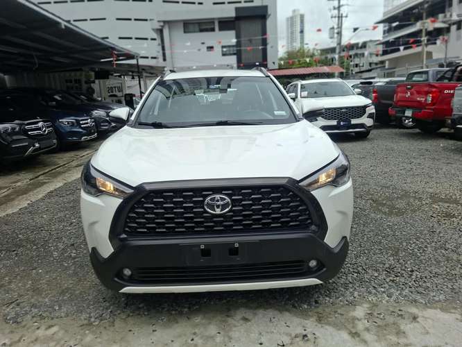 TOYOTA COROLLA CROSS 2024 - Imagen 2