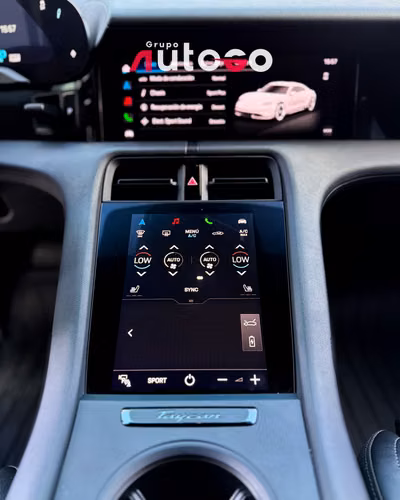 Porsche Taycan 2021 