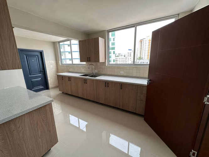 Alquiler de Apartamento en PH Madurito, El Cangrejo  - Imagen 4