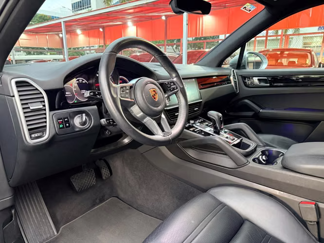 Porsche Cayenne 2019  Garantía Extendida Vigente - Imagen 10