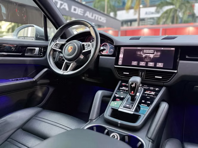 Porsche Cayenne 2019  Garantía Extendida Vigente - Imagen 6