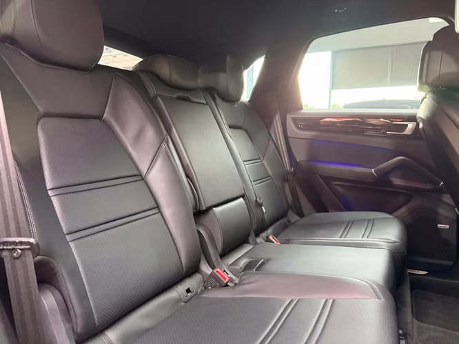 Porsche Cayenne 2019  Garantía Extendida Vigente - Imagen 15