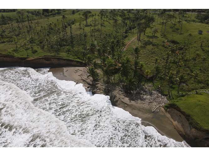 VENTA TERRENO DE 1100 HECTARIAS COSTA ABAJO DE COLÓN - PANAMÁ