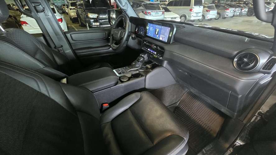 TOYOTA LAND CRUISER PRADO TX-L 2024 