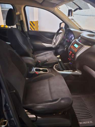 Nissan NP300 Frontier 2017 - Imagen 5