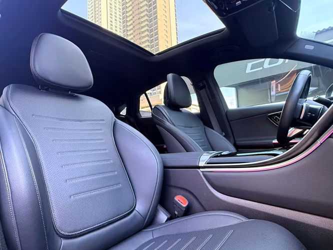 MERCEDES BENZ GLC 200 4MATIC COUPE AMG