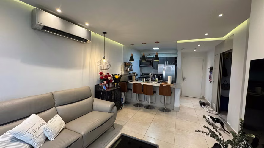 ALQUILO LINDO APARTAMENTO CON LINEA BLANCA EN PH SKY POINT TOWER! - Imagen 14
