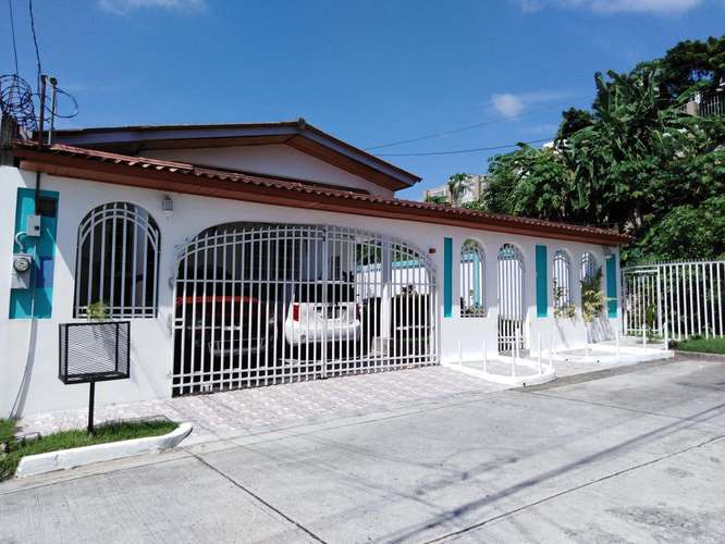 Casa en Venta Brisas del Golf 25LRL8300