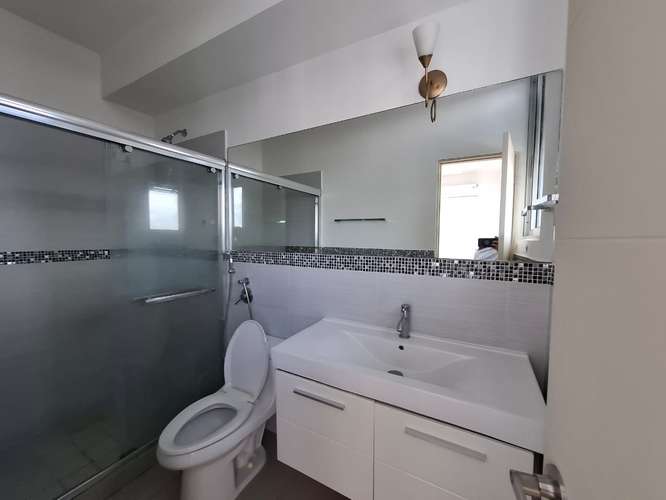 Alquiler Apartamento con Linea Blanca Via España 