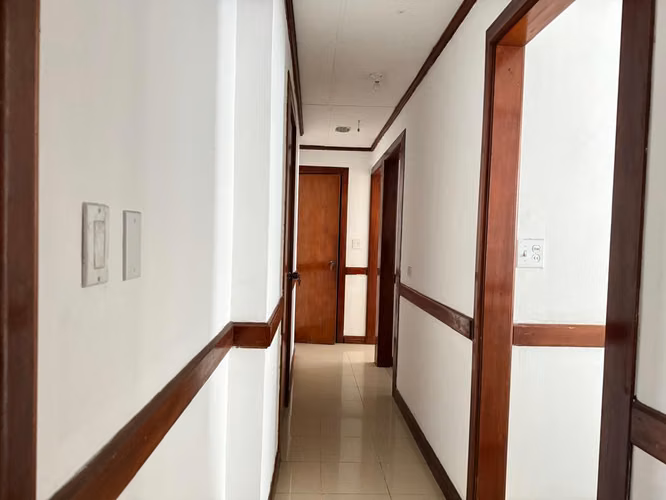 Local Versátil de 125m2 - Ideal para Clínica u Oficinas Administrativas