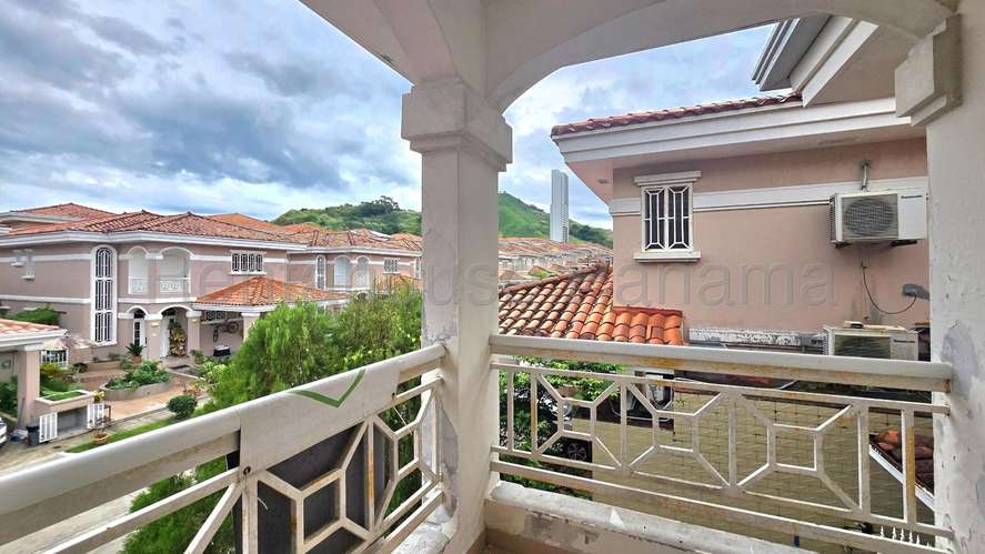 Venta de Casa en Altos de Panama DCD27-2453 - Imagen 16