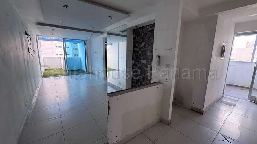 Venta de Apartamento en Parque Lefevre DCD27-1611