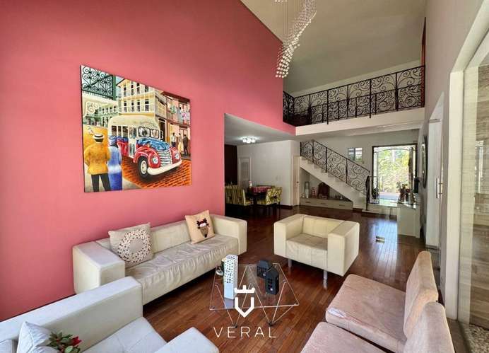 Venta de casa con piscina y jardín paradisíaco en Fuente del Fresno, Altos de Panamá (MM)