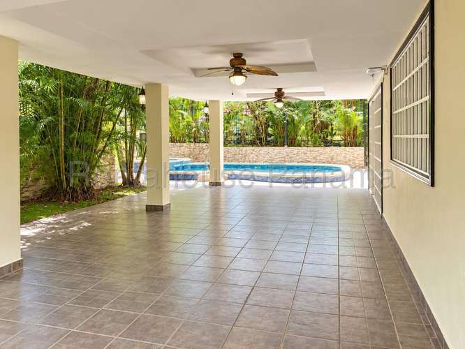 Venta de casa en Albrook AK - Imagen 7