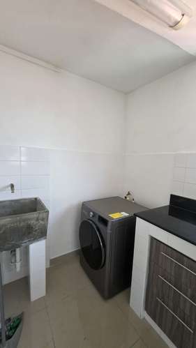 Alquiler de Apartamento Via España Carrasquilla - Imagen 4