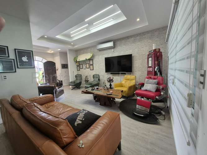 Venta de casa en Costa Sur AK - Imagen 6