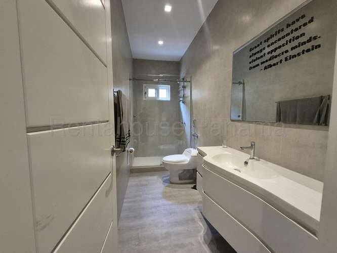 Venta de casa en Costa Sur AK - Imagen 10