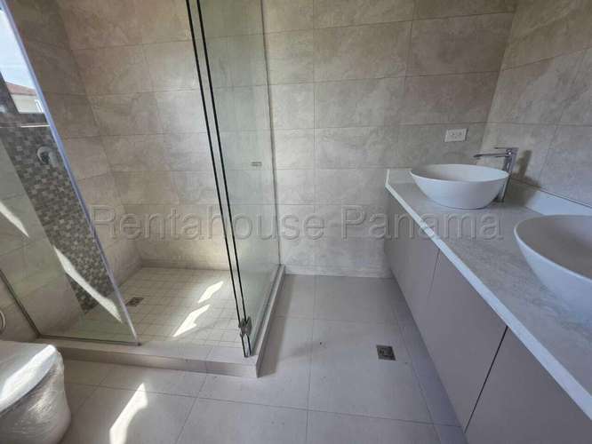 Venta de casa en Costa Sur AK - Imagen 11