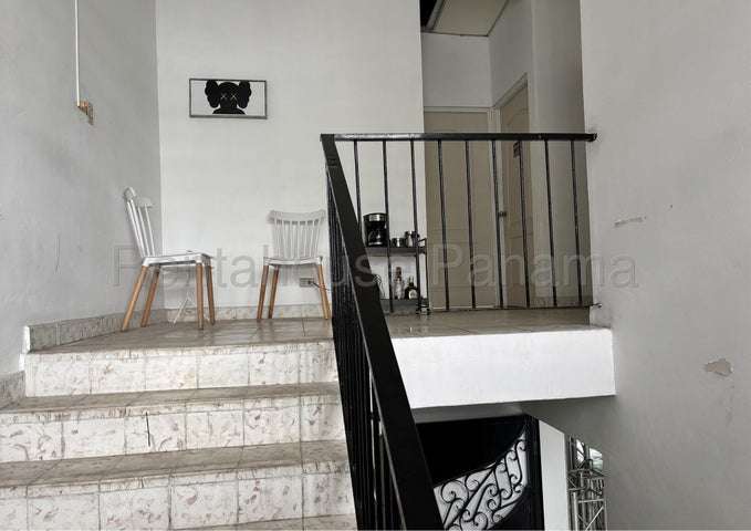 Venta de Casa  en Parque Lefevre, Duplex de Uso Mixto 26LGG5868 - Imagen 12