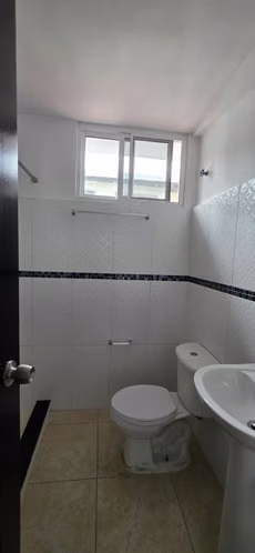 Alquiler de Apartamento Via España Carrasquilla - Imagen 11
