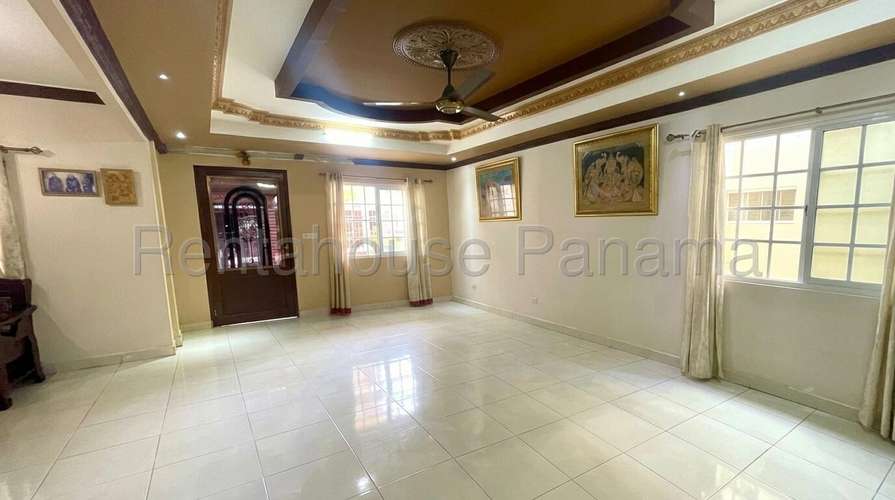 Venta de casa en Altos de Panamá AK - Imagen 4