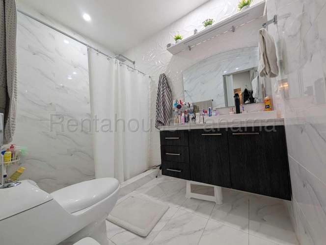 Venta de casa en Chanis AK - Imagen 9
