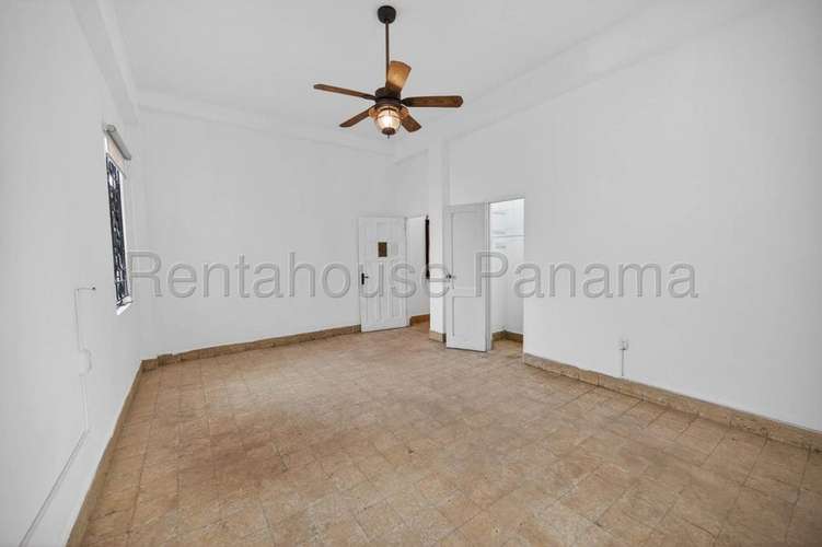Local Comercial En Alquiler En Bella Vista YM - Imagen 14
